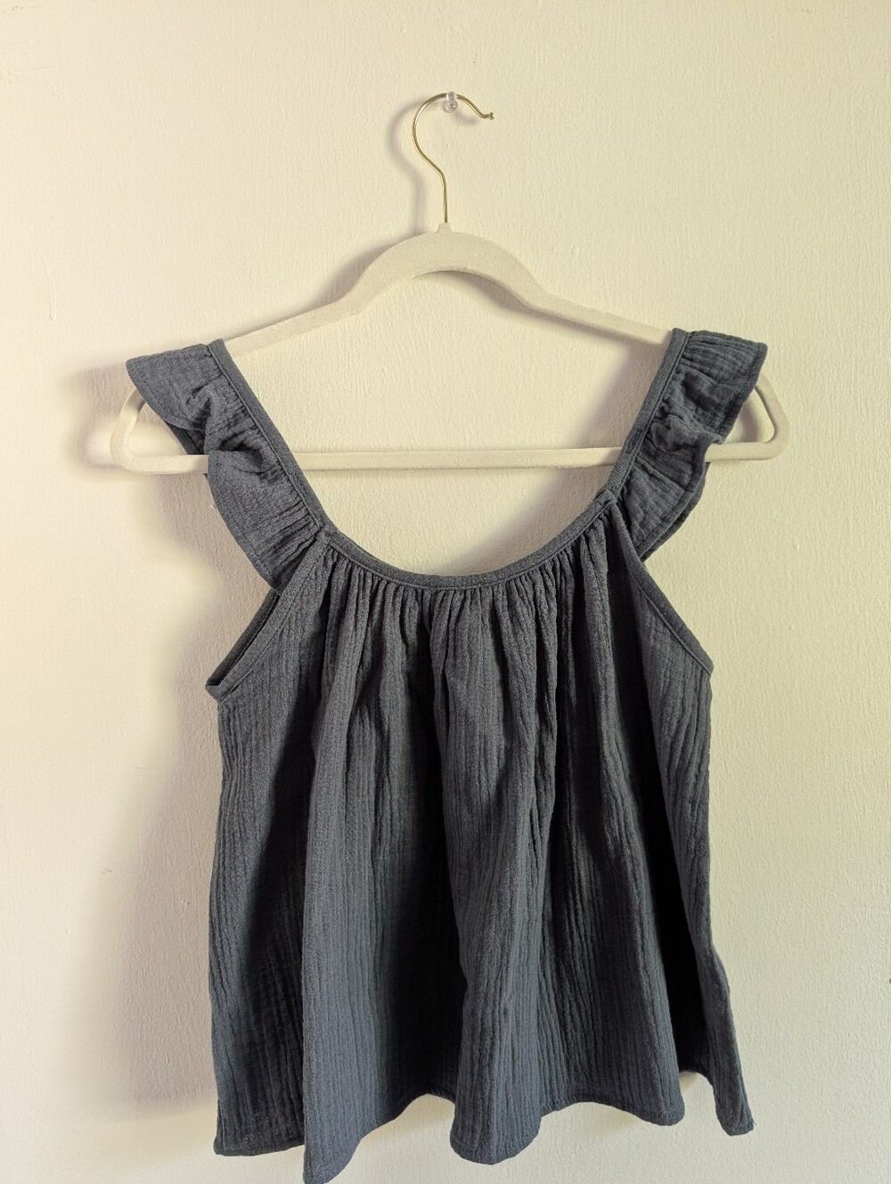Flowy Cotton Tank - Picture 2 of 11